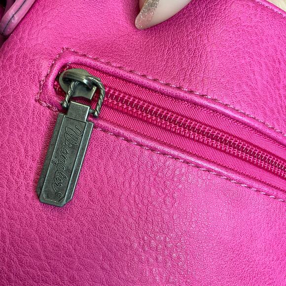 EUC Montana West Wrangler Hot Pink Denim Fringe Crossbody Bag - Picture 9 of 9